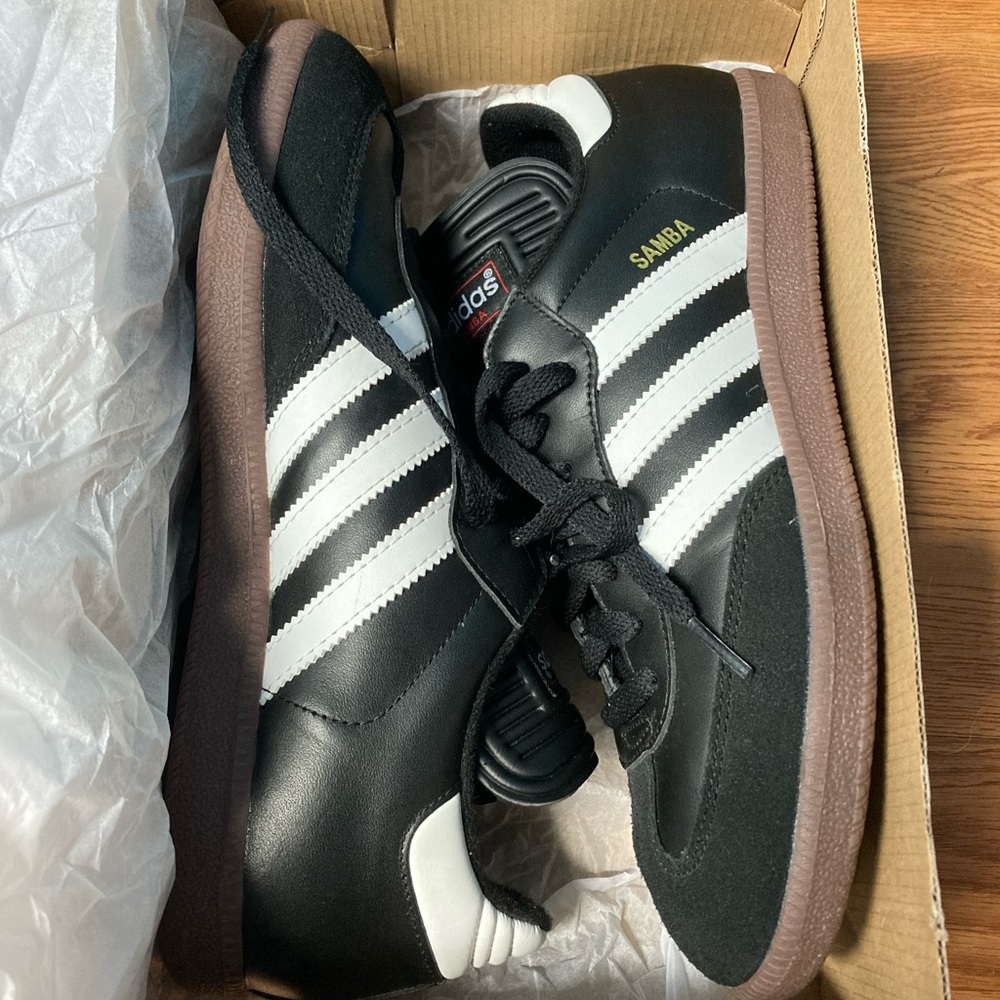 NEW Adidas Black Samba Classic